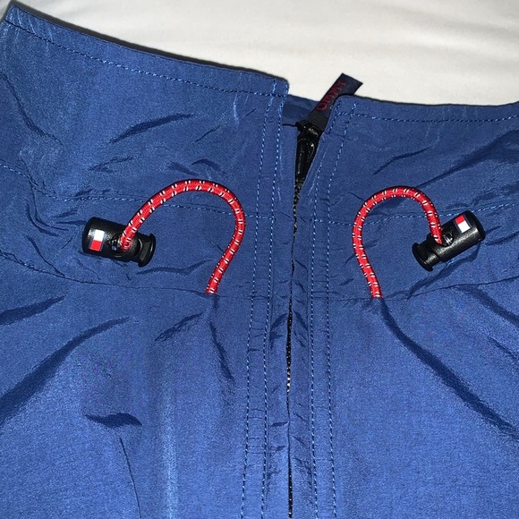 Vintage 90’s Tommy Hilfiger Windbreaker.. No Longer Sold In Stores Unisex!! - Picture 10 of 13